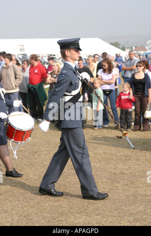 Cadet Marching Band a Rafa Battaglia di Bretagna Shoreham Airshow dal aeroporto di mare Settembre 2006 Foto Stock
