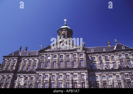 L'Olandese Palazzo Reale e su Piazza Dam Amsterdam Paesi Bassi Foto Stock