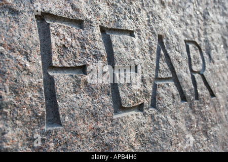 La parola paura incisi su FDR Memorial Washington DC STATI UNITI D'AMERICA Foto Stock