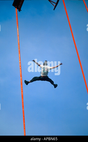 Scad Jumping in Germania Foto Stock