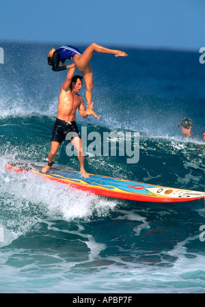 AZIONE DI SURF Foto Stock