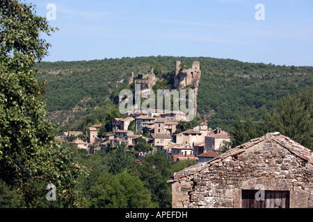 Francia midi pyrénées Tarn et Garonne penne le rovine sulla collina Foto Stock