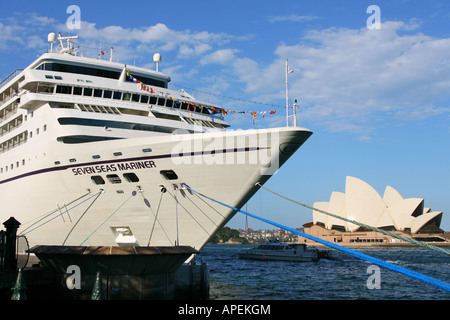 Seven Seas Mariner ormeggiato a Sydney, Australia Foto Stock