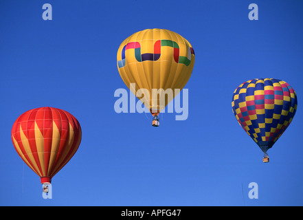 Tre i palloni ad aria calda in volo, Colorado, STATI UNITI D'AMERICA Foto Stock