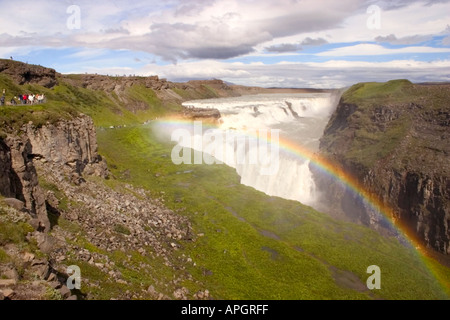 Gullfoss cascata con rainbow Islanda Foto Stock