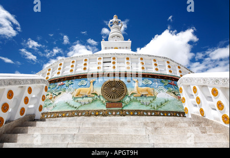 Lo Shanti Stupa in Leh Ladakh India Foto Stock