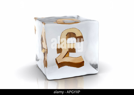 Un Dorato simbolo cancelletto congelati all'interno di un cubo di ghiaccio (3D rendering) Foto Stock