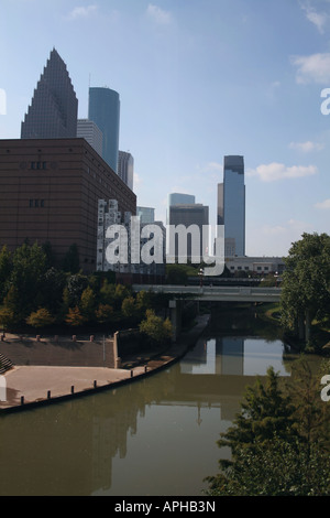 Lo skyline di Houston e Buffalo Bayou Texas Novembre 2007 Foto Stock