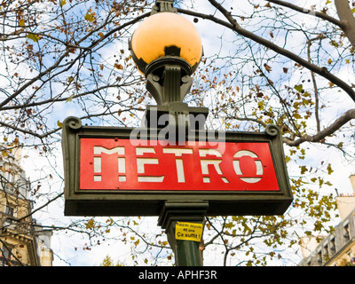 Segno per la metropolitana di Parigi, Francia, Europa Foto Stock