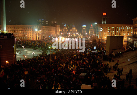 La Rivoluzione arancione, Maydan Nezaleznosty, Yuschenko, Ucraina, Ukrania, Kiev, Kyiv, 2004, Timoshenko, Yanukovich, democrazia Foto Stock