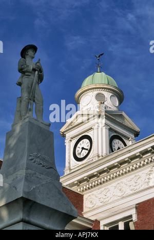 Monumento confederato Attala County Courthouse Kosciusko Mississippi USA Foto Stock