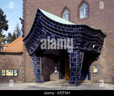 Berlin-Schmargendorf, ev. Kreuzkirche, 1929, Ernst und Günther Paulus, Portikus von Südwesten Foto Stock