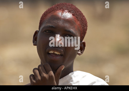 Uomo in un Samburu village, Kenya, Samburu capitolo Gebiet, Isiolo Foto Stock