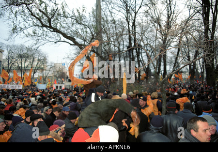 La Rivoluzione arancione, Maydan Nezaleznosty, Yuschenko, Ucraina, Ukrania, Kiev, Kyiv, 2004, Timoshenko, Yanukovich, democrazia Foto Stock