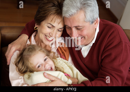 Nonni con nipoti Foto Stock