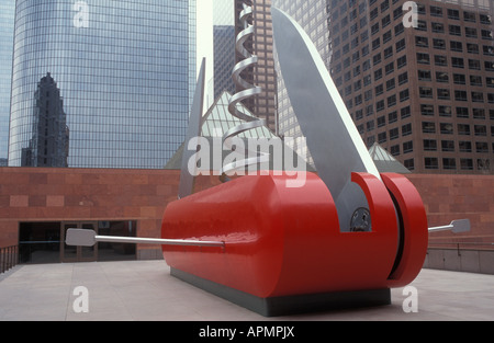 Arte nave coltello II nella parte anteriore del Museo di Arte Contemporanea di Los Angeles California USA Foto Stock