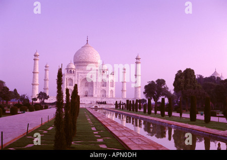 Agra il Taj Mahal, Uttar Pradesh, India settentrionale, Asia Foto Stock