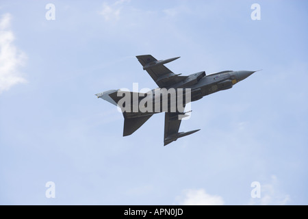 RAF Tornado GR4 climbing Foto Stock