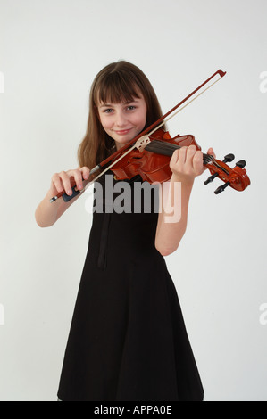 Peautiful giovane donna con violino dsc 6524 Foto Stock