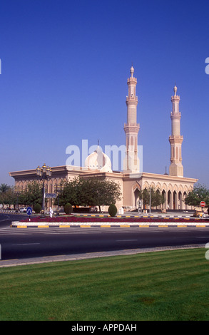 Emirati Arabi Uniti - Sharjah, Moschea nel palazzo culturale Square Foto Stock