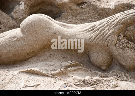 La scultura di sabbia sulla spiaggia Foto Stock