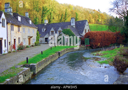 Castle Combe Cotswolds Wiltshire, Inghilterra, Regno Unito Foto Stock