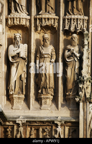 Statue di profeti dellantico testamento a Beverley Minster, nello Yorkshire, Inghilterra Foto Stock