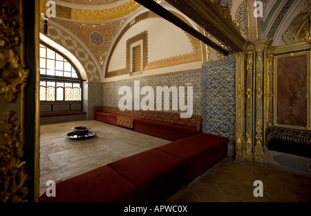 Il Consiglio Imperiale Sala nel palazzo di Topkapi Palace Museum Istanbul Turchia Foto Stock