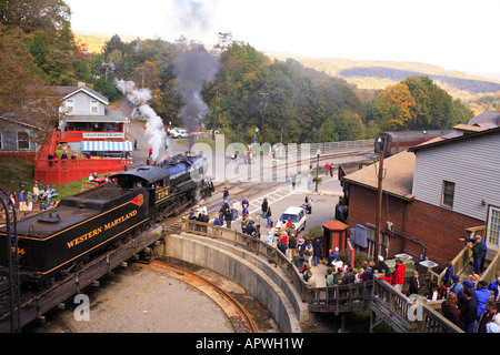 Giradischi, Frostburg Depot, Western Maryland Scenic Railroad, Frostburg, Maryland Foto Stock