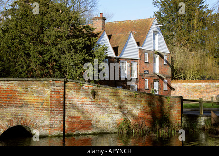 Kingsbury Water Mill Museum vicino al fiume Ver, St Albans, Hertfordshire Foto Stock