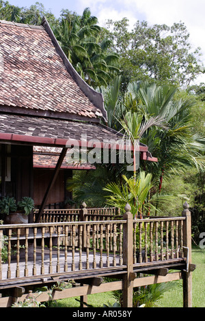 In legno tradizionale casa malese in Terengganu, Malaysia. Foto Stock