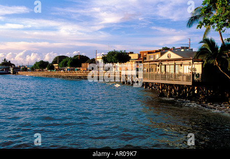 Vista del porto di Lahaina al tramonto Maui Hawai USA Foto Stock