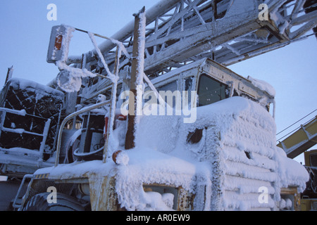 Apparecchiature pesanti usate in Prudhoe Bay campi olio costa artica Versante Nord Alaska Foto Stock