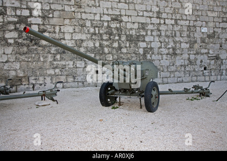 Anti sovietico-serbatoio rocket ZIS-2, 57 mm, modello 1943 Foto Stock