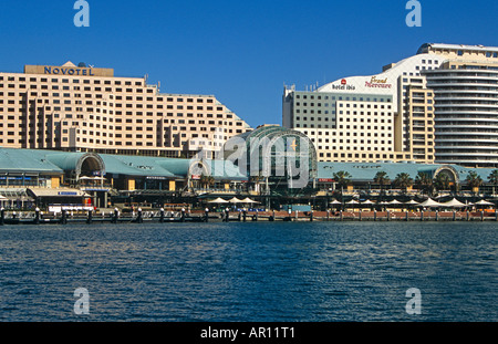 Darling Harbour, compresi Novotel e Ibis Hotel, Sydney, Nuovo Galles del Sud, Australia Foto Stock