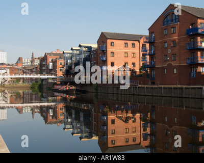 Blocchi di appartamenti Brewery Wharf Leeds Yorkshire Inghilterra Foto Stock