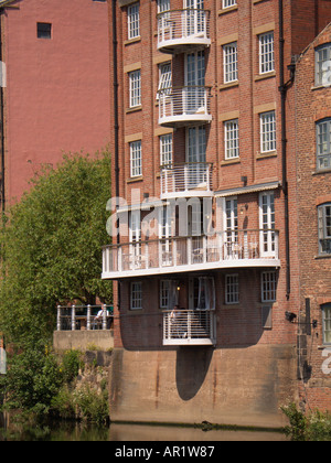 Blocchi di appartamenti Brewery Wharf Leeds Yorkshire Inghilterra Foto Stock