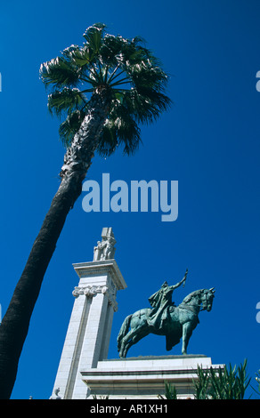 Monumento dedicato a Cortes di Cadice di 1812, Cadice il Parlamento, Plaza de Espana, Cadiz, Spagna Foto Stock