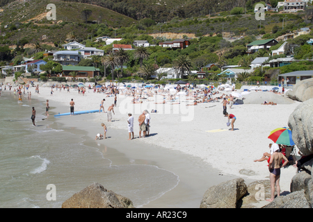 La Spiaggia di Clifton e Città del Capo Sud Africa Foto Stock