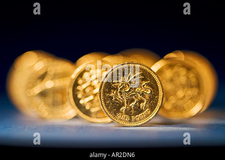 Sterlina britannica delle monete in euro Foto Stock