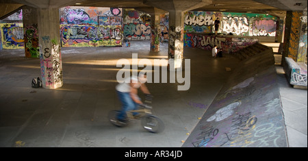La vita di strada Graffiti London REGNO UNITO Foto Stock