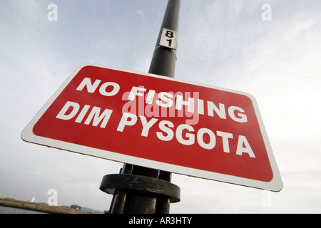 Nessun segno di pesca in inglese e gallese, Cardiff Docks Foto Stock