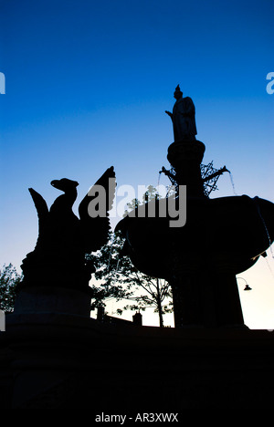 Pic martin phelps devizes town guida fontana nella piazza del mercato Foto Stock