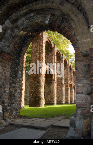 Colchester St Botolph's priorato di piu' antica citta' Brittanica registrata. Uno dei molti antichi attrazione per i visitatori di vedere. Foto Stock