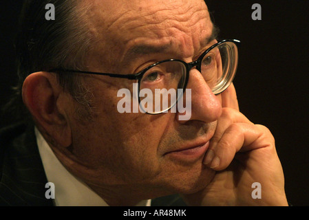 Washington DC 1/24/02 Alan Greenspan, presidente del consiglio dei governatori della Federal Reserve System Foto Stock