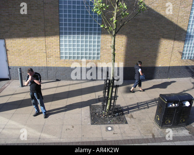 Scena di strada Old Kent Road London Southwark Foto Stock