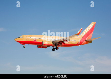 Un Boeing B737 di Southwest Airlines sull approccio finale Foto Stock