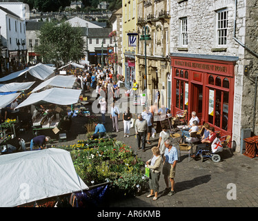 Kendal market place sul giorno di mercato. Foto Stock