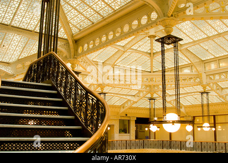 Vista interna del Chicago's "Rookery Building Architecture Foto Stock