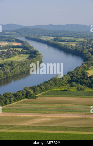 Aziende come visto da sud Sugarloaf Mountain a Deerfield, Massachusetts. Foto Stock